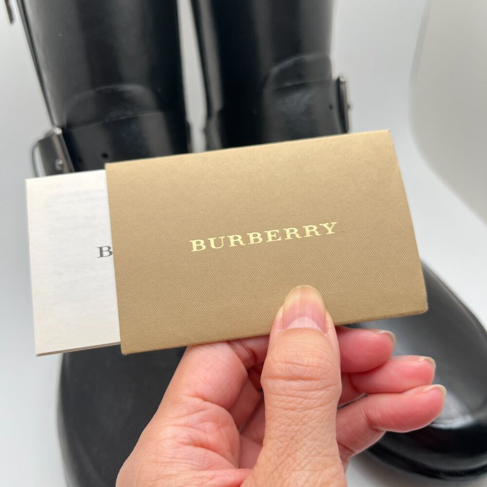 Burberry Women's Rain Boots NWOT Size 36 (US 6) - Picture 9 of 9
